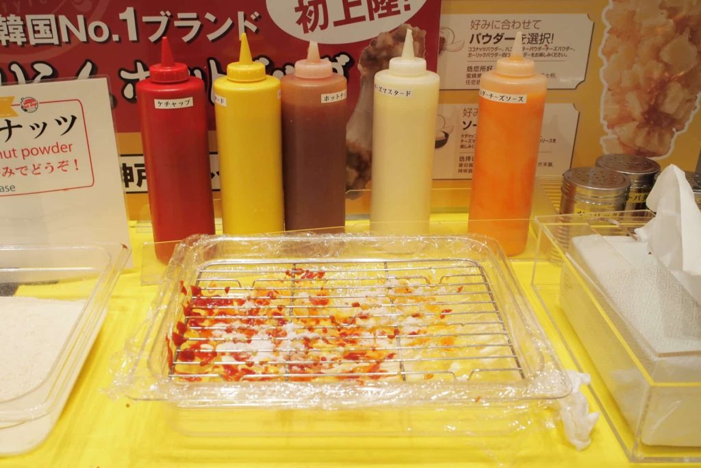 アリランホットドッグ 神戸マルイ店 神戸 三宮 ありらんホットドッグ チーズドッグ ハットグ おすすめ 食べ方 ソース パウダー
